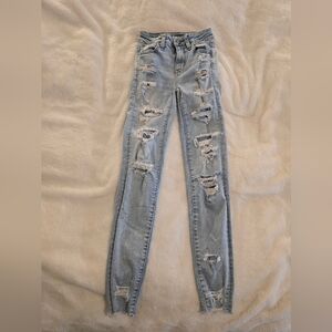 American Eagle Outfitters Light Wash Skinny Jeans